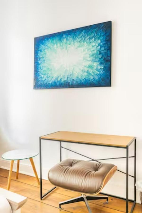 Großzügige 185m2-altbauwohnung In Bestlage 7zimmer-2bäder-2küchen-2wcs * Hamburg