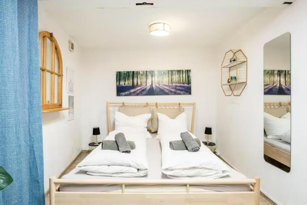 Großzügige 185m2-altbauwohnung In Bestlage 7zimmer-2bäder-2küchen-2wcs Hamburg